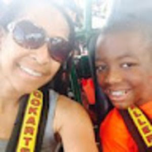 Meet your Posher, Emisha